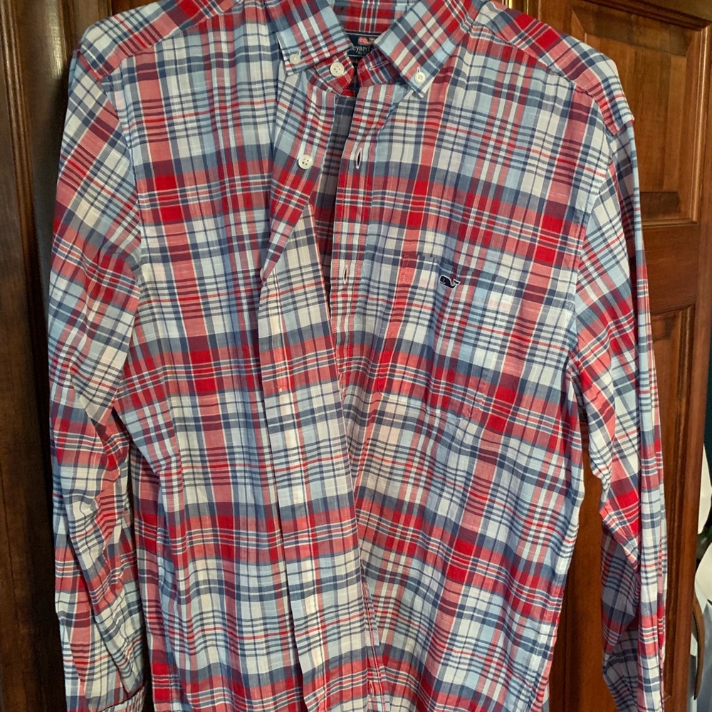 Vineyard Vines long sleeve button down